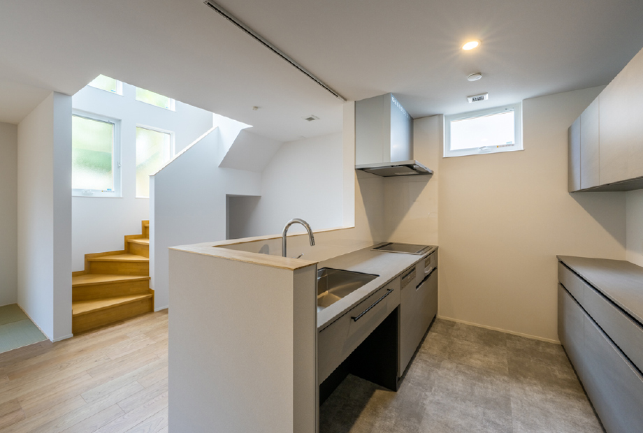 神奈川県秦野市S邸　回遊動線がつなぐ、心地よい暮らしの家